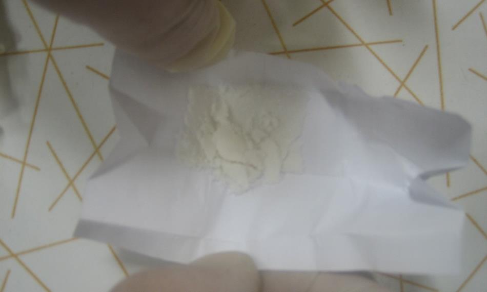 2013-4-12-1524kristalická látka 11.jpg